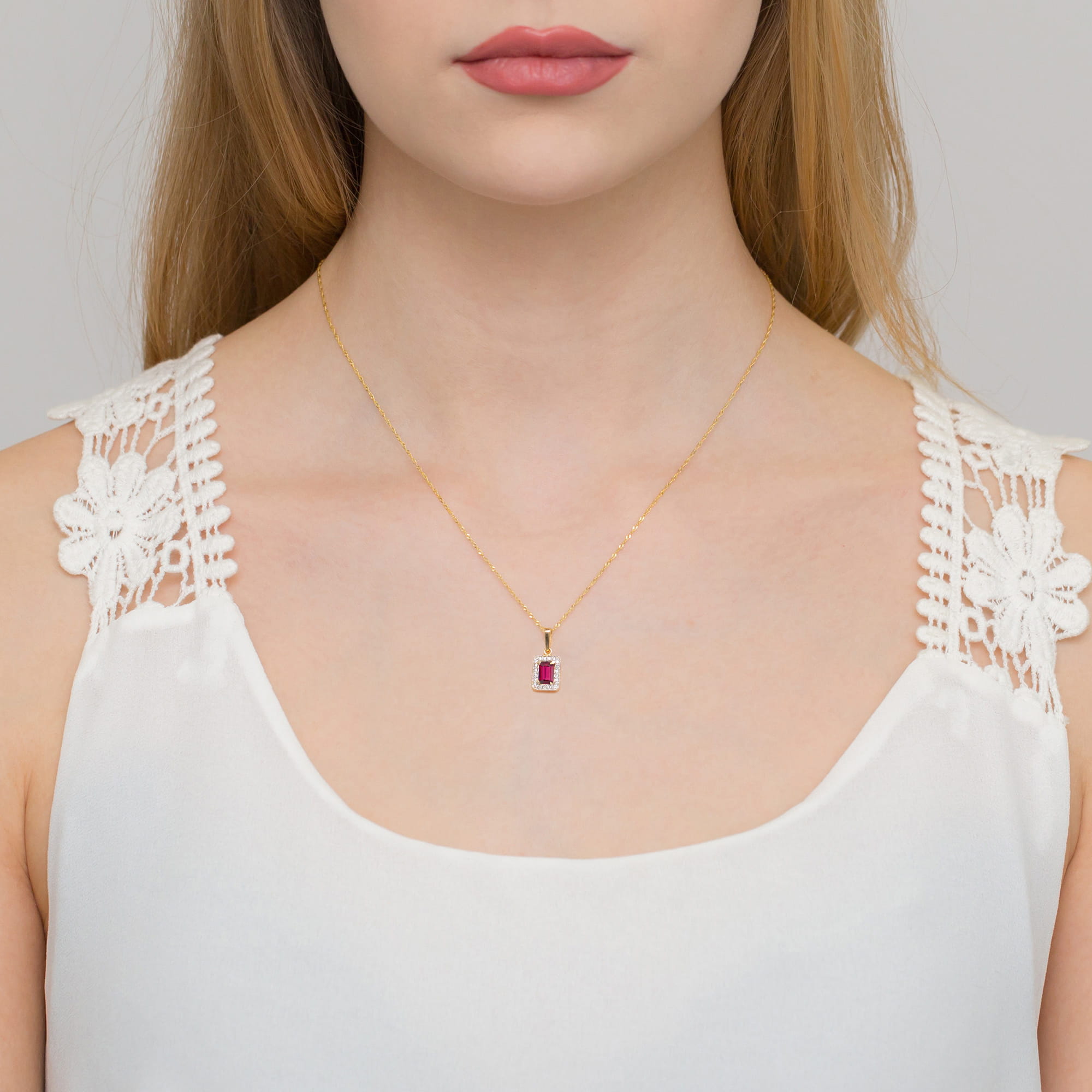Z422 Ruby prívesok 0.80ct žlté zlato Au 585/1000 - 1